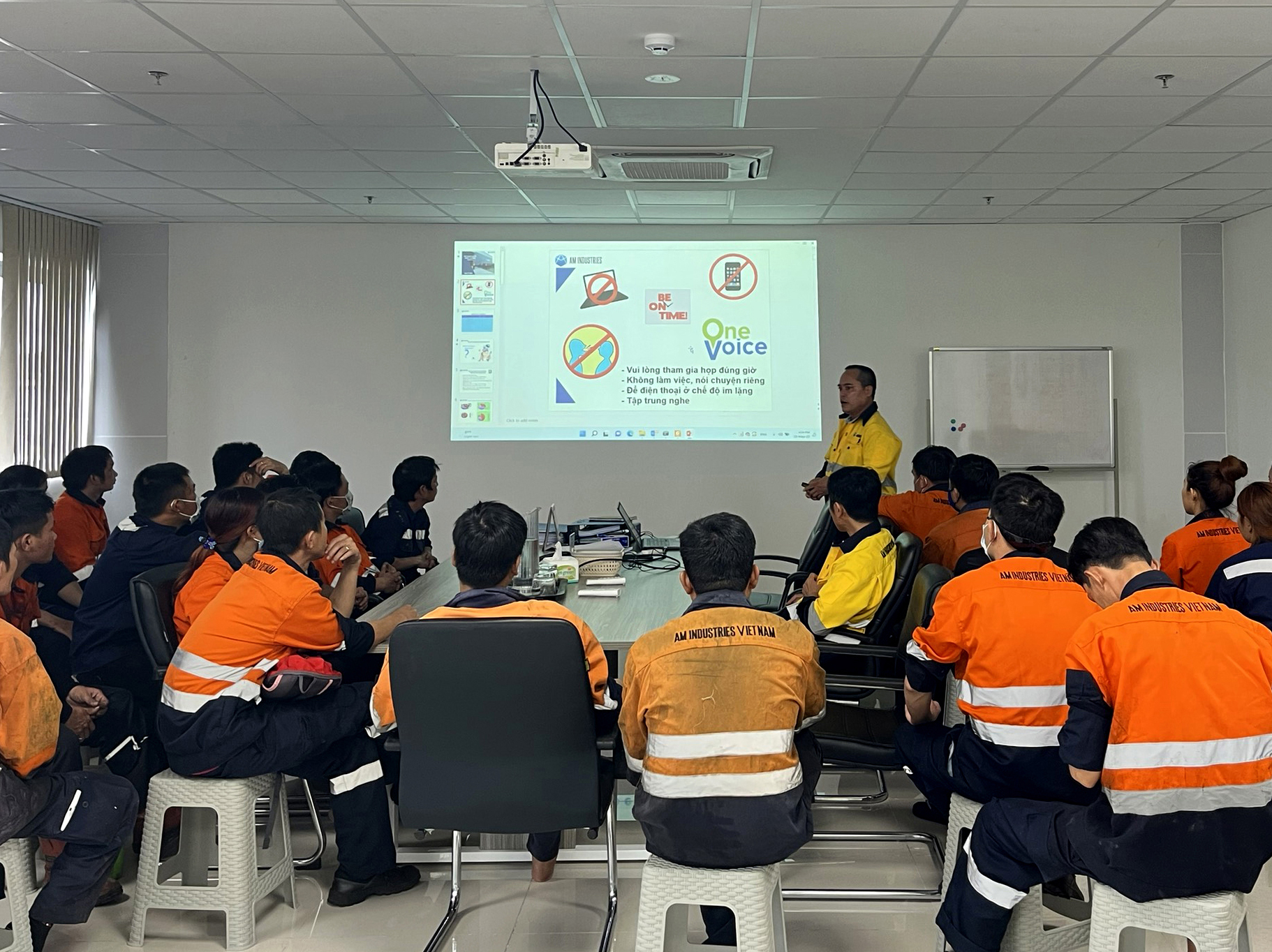 Monthly safety training web